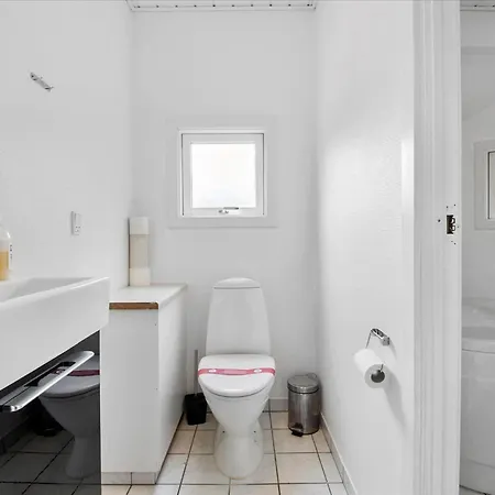 N102-karrebaeksminde-krageholmsvej-82 Eno By