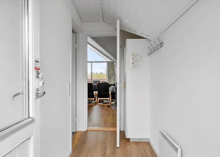 N102-karrebaeksminde-krageholmsvej-82 *