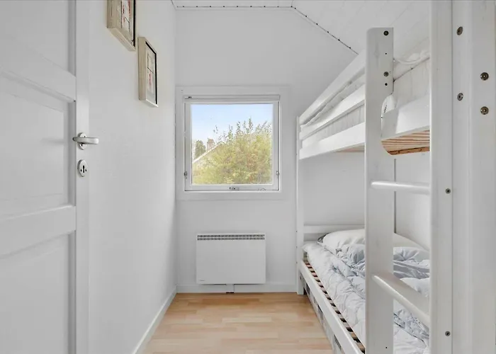 N102-karrebaeksminde-krageholmsvej-82 * Karrebæksminde